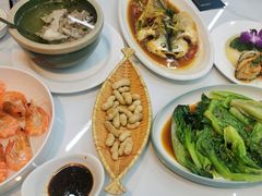 土猪肉汤-阿里元老宋海鲜大排档(明发店)