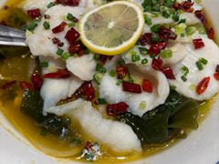 -绿草地·湘菜(7mall店)