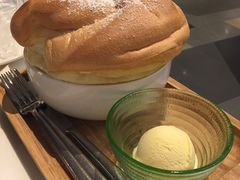 -港丽餐厅(高德置地店)