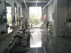 -茶发Salon·烫发染发理发