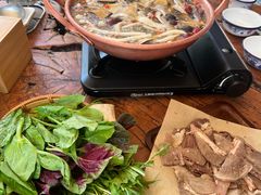 -芸山季·云南山珍菌火锅(人民广场来福士店)