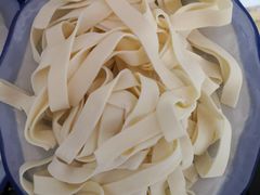 手工宽面-百菇园野生菌煲(平武店)