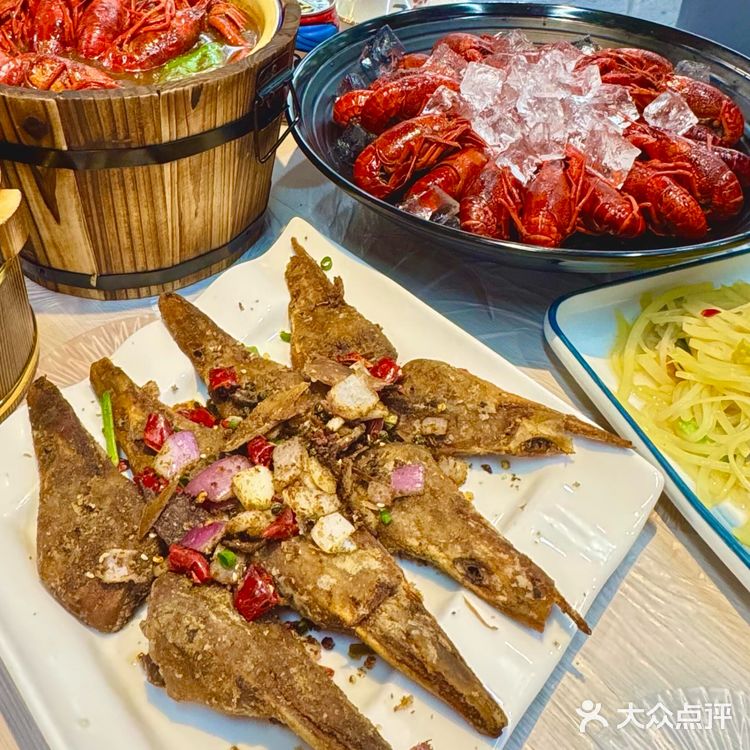 宁波｜夏天谁能拒绝这一口龙虾🦞