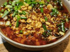 -肖肖酸萝卜鱼火锅(总店)