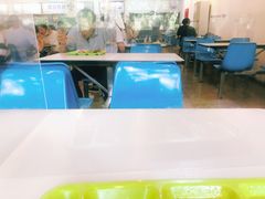 -同济大学本部学苑饮食广场