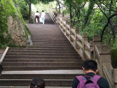 -灵岩山风景区