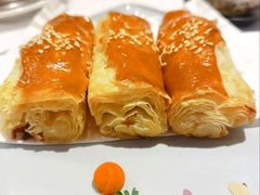 炭烧蜜汁叉烧酥-广州酒家(文昌总店)