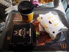 -麦当劳(中山八路店)