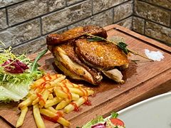 -源·新派中西餐厅(青蓝山美食一条街店)