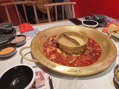 -哥老官重庆美蛙鱼头(宝山龙湖店)