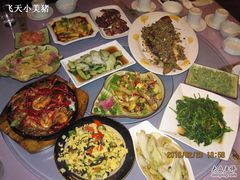 菜上齐喽！~-云之南(八里庄店)