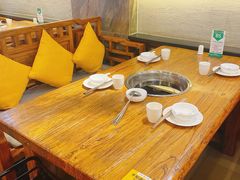 -龙记斑鱼火锅鲜切牛肉自助(红山路店)