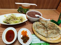 -甲乙饼·北京手工肉饼(西直门凯德茂店)
