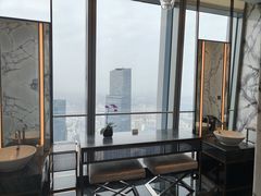 -南宁那莲豪华精选酒店-云端海鲜·牛排自助餐厅