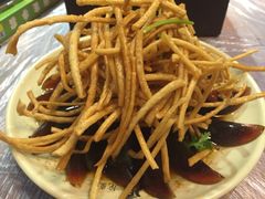 巴厘龙虾(音乐学院店)-巴厘龙虾·榜首油焖大虾(音乐学院·沿江酒馆店)