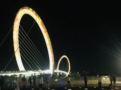-南京眼步行桥