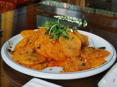 -三江源美食城