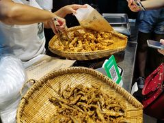 三江麻花鱼-肖炮现炸酥肉(解放碑店)