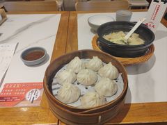 -馋三尺蟹粉小笼(人民广场店)