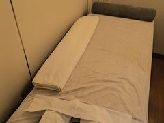 -裕和堂中医推拿艾灸(太古汇臻品店)