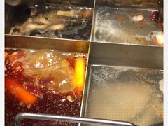 -海底捞火锅(关山保利店)