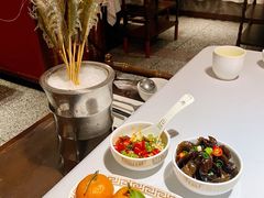 -泓炙颐凤鲜海鲜火锅料理(桐乡店)