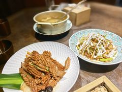 -魁盛居百年鲁菜馆(县西巷店)