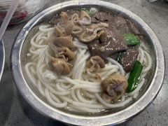 猪脏粉-守英猪脏粉(仓桥街店)