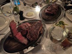 -Keens Steakhouse