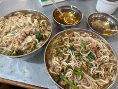 -正宗杨记普洱酸醋米线(总店)