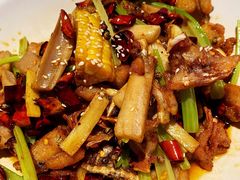 -红盔侠小龙虾(海宁银泰店)