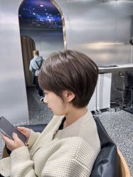 -Tloml salon