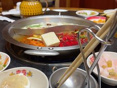 -沸炉重庆老火锅(军事博物馆店)