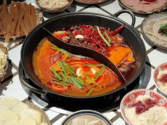 -贰回巷火锅馆(钟楼店)