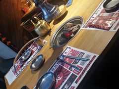 -青瓦炭韩潮烤肉(花园道店)
