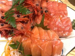 -枝魯枝魯自助料理