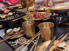 -何师烧烤Pro ·江湖川菜·小龙虾·精酿(太古里旗舰店)