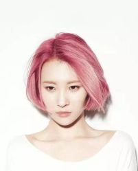 -时尚殿堂明星门店