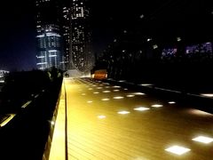 -南京眼步行桥