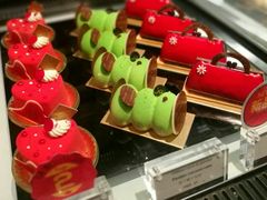 -Salon de The de Joel Robuchon(外滩18号店)