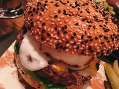 -FAT COW(虹梅路店)