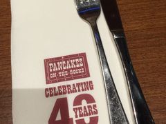 -Pancakes on the rocks(Darling Harbour)