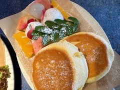 舒芙蕾松塔饼配干酪gelato冰淇淋-野草莓自由市场
