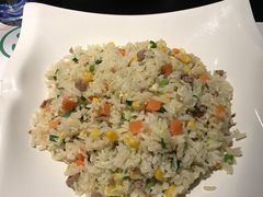 -绿茵阁(体育西分店)