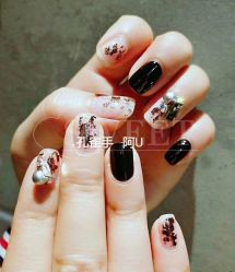 -孔雀手美甲美睫护理
