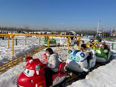 -绿野森林乐园冰雪季