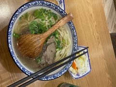 -舌尖尖·兰州牛肉面(浦东机场店)