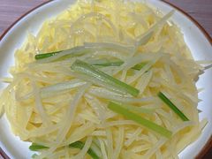 树椒炒土豆丝-老昌春饼(卓展店)