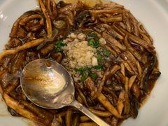 本帮响油鳝丝-上海小南国(世博源店)