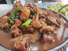 -八两八金·莱芜特色炒鸡(市南漳浦路店)